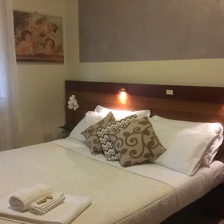 Trattoria Fioravante Hotel *