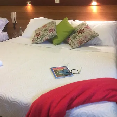 Trattoria Fioravante Hotel *